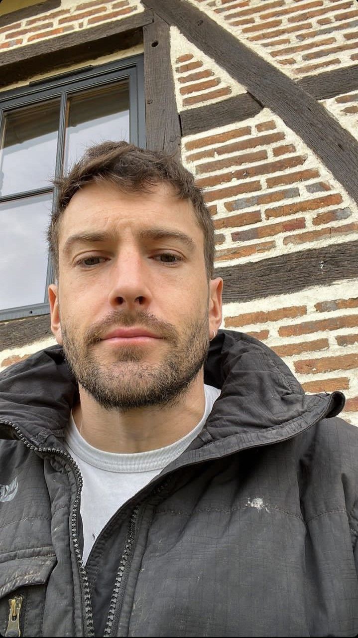 <strong>Adrian F.</strong>